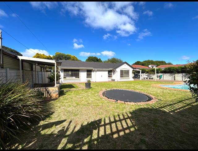 3 BEDROOM HOUSE FOR SALE IN MAYBERRY PARK